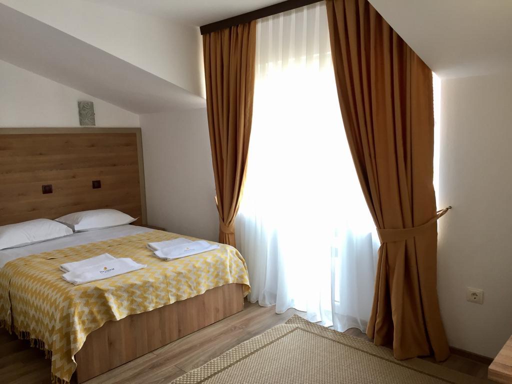 סינג'ורס ביי Vila Luminita מראה חיצוני תמונה